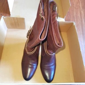 FRYE SLOUCH BOOTS SIZE 9.5M